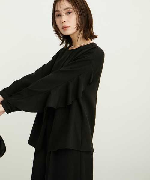 le cercle ADAM ET ROPE'(ルセルクルアダムエロペ)の「【セットアップ対応】ミディツィルフリルブラウス(シャツ/ブラウス・レディース・ブラック/グリーン系その他2/グレー系その他・FREE)」の7枚目の写真