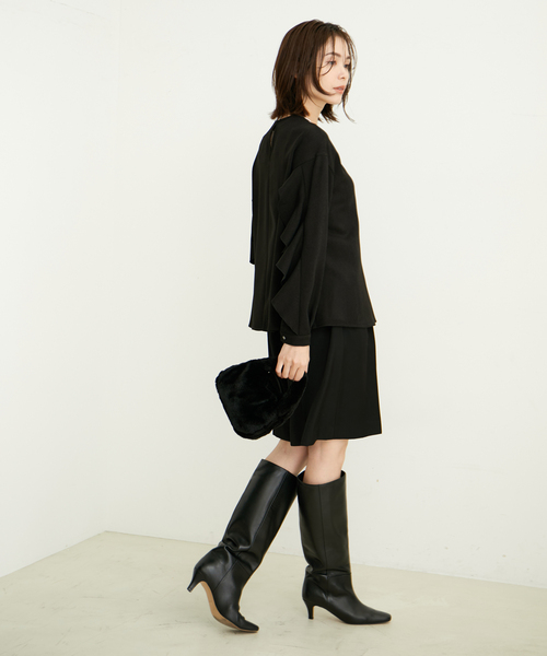 le cercle ADAM ET ROPE'(ルセルクルアダムエロペ)の「【セットアップ対応】ミディツィルフリルブラウス(シャツ/ブラウス・レディース・ブラック/グリーン系その他2/グレー系その他・FREE)」の10枚目の写真