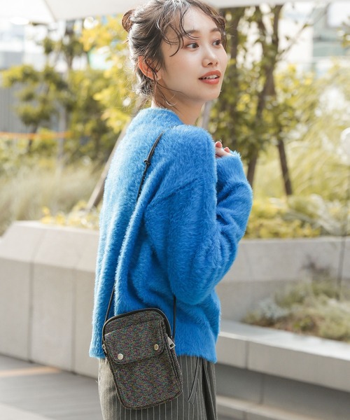 niko and（ニコアンド）の「オリジナルメタリックお財布ショルダー