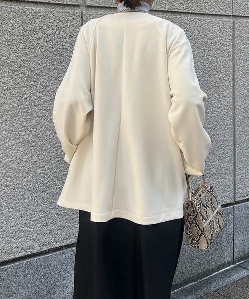 un dix cors（アンディコール）の「ポンチノーカラーコート（ノーカラーコート・レディース・ブラック/オフホワイト/ネイビー・FREE）」の7枚目の写真