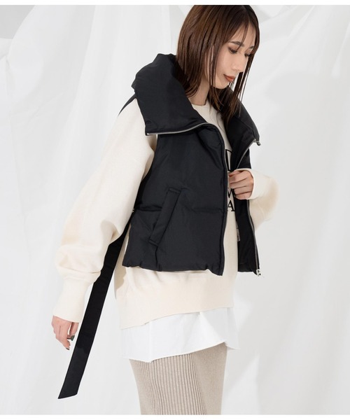 Settimissimo（セッティミッシモ）の「サイドオープン ファイバーダウン ショートベスト ジレ（ダウンベスト・レディース・アイボリー/ブラック・M）」の17枚目の写真