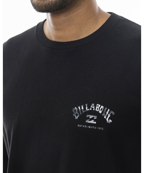 BILLABONG(ビラボン)の「BILLABONG メンズ ARCH LOGO ロンT 【2024年春夏モデル】/ビラボンアーチブランドロゴバックプリントレギュラーフィットロングカットソー(Tシャツ/カットソー・メンズ・ブラック/ホワイト/オフホワイト・MEDIUM/X-LARGE/LARGE)」の15枚目の写真