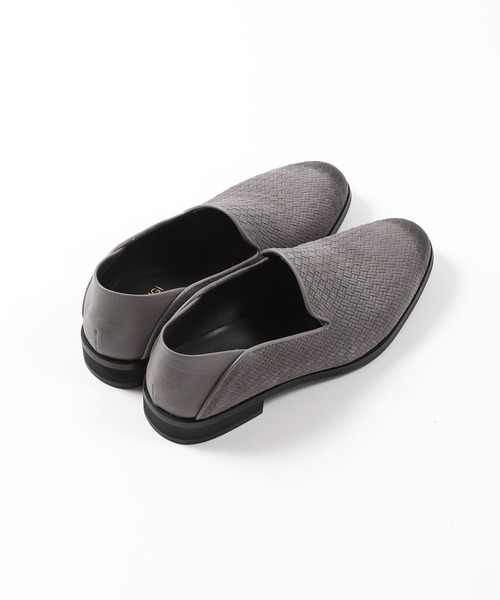 MEN'S BIGI（メンズビギ）の「型押しスウェードスリッポン（スリッポン・メンズ・ベージュ/ネイビー・01/02/03）」の18枚目の写真