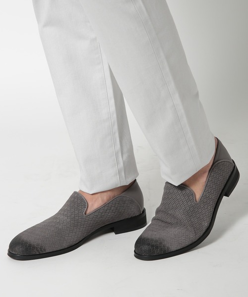 MEN'S BIGI（メンズビギ）の「型押しスウェードスリッポン（スリッポン・メンズ・ベージュ/ネイビー・01/02/03）」の3枚目の写真