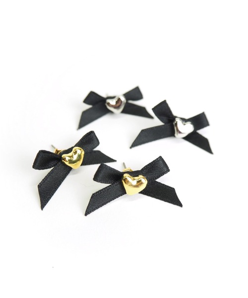 Casselini（キャセリーニ）の「Casselini(キャセリーニ)リボンピアス（ピアス（両耳用）・レディース・シルバー/ゴールド・FREE）」の11枚目の写真