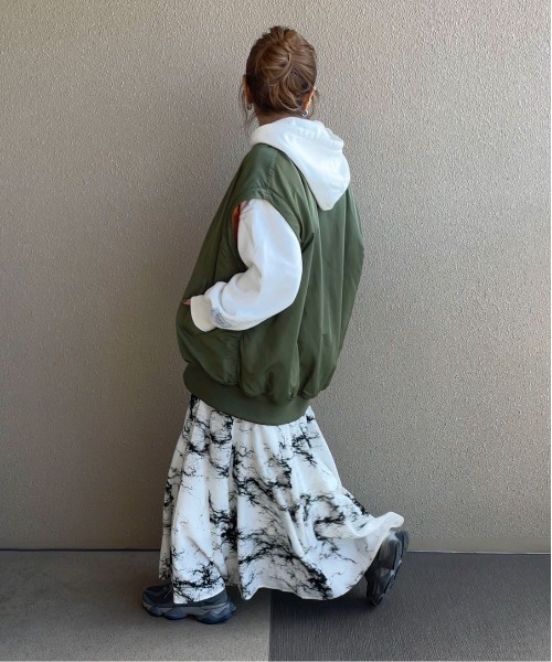 feepur by saya(フェピュールバイサヤ)の「ニュアンス柄マーメイドスカート(スカート・レディース・アイボリー/ブラック/モカ・MEDIUM)」の4枚目の写真