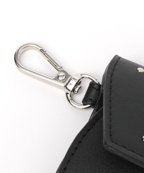 Me%（ミィパーセント）の「スタッズカスタムレターポーチ 104175（コインケース・レディース・シルバー/ブルー/ブラック・FREE）」の21枚目の写真