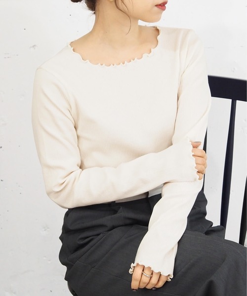 tiptop（ティップトップ）の「テレコメローロンT（Tシャツ/カットソー・レディース・グリーン/A/アイボリー/ブラック/ホワイト系その他/ブラック系その他・FREE）」の2枚目の写真