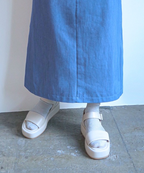 enchanted(エンチャンテッド)の「パデットプラットフォームサンダル(サンダル・レディース・ライトグリーン/レッド/ブラック/アイボリー・S/M/L/LL)」の9枚目の写真