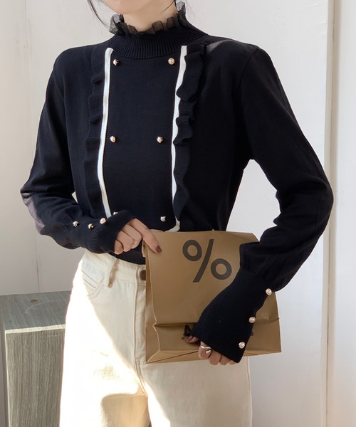 MILAE(ミレ)の「パールボタン×フロントフリルデザインハイネックニットトップス(ニット/セーター・レディース・グレー/ブラック/ベージュ・FREE)」の4枚目の写真