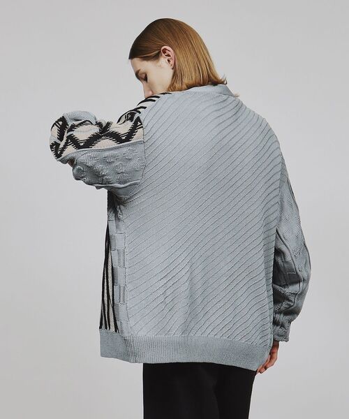 tk.TAKEO KIKUCHI(ティーケータケオキクチ)の「◆クージー柄ニットカーディガン(カーディガン/ボレロ・メンズ・ホワイト系4/ブラック系3/ブルー系3・03/02)」の11枚目の写真