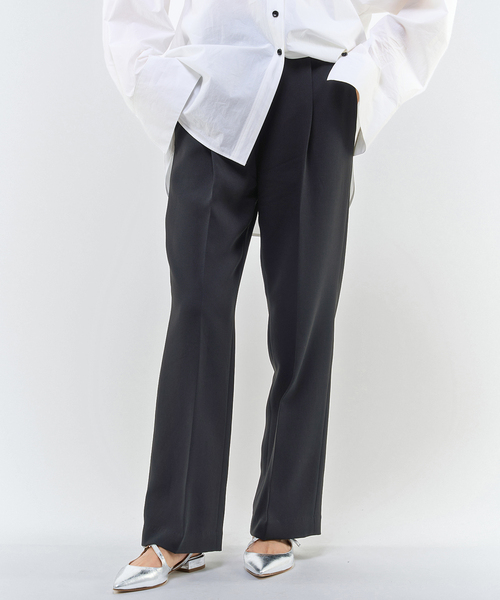 IENA（イエナ）の「ジョーゼットイージーパンツ（スラックス・レディース・アイボリー/ブラック・36/38）」の14枚目の写真