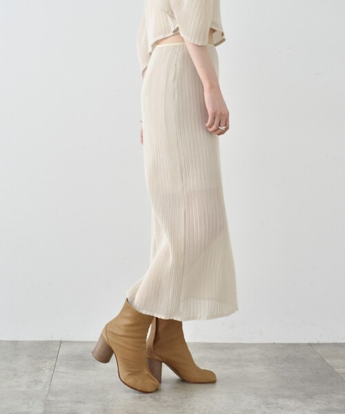 CODE A(コードエー)の「sheer pleats skirt(スカート・レディース・ホワイト/ライトベージュ/ブラック・38/36)」の5枚目の写真