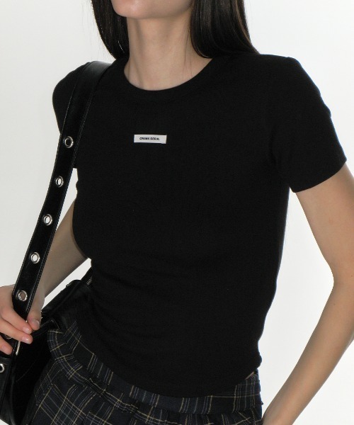 CRANK（クランク）の「A'GEM/9 × .kom 『CRANK/クランク』 CREW NECK BASIC TOP/ベーシッククルーネックTシャツ（Tシャツ/カットソー・レディース・ブラック/ホワイト/グレー/グリーン・FREE）」の11枚目の写真