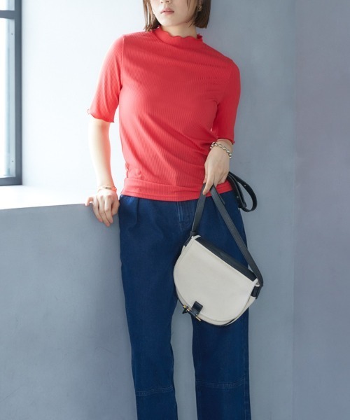 nissen(ニッセン)の「細リブハイネック5分袖カットソートップス(Tシャツ/カットソー・レディース・オフホワイト/ブラック/アイボリー/ホワイト系/コーラルピンク・S/M/L/LL)」の6枚目の写真