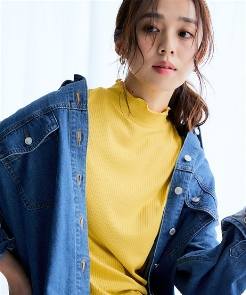 nissen（ニッセン）の「細リブハイネック5分袖カットソートップス（Tシャツ/カットソー・レディース・オフホワイト/ブラック/アイボリー/ホワイト系/コーラルピンク/ライトグレー/ブラウン/ネイビー×ホワイト/イエロー/サックスブルー・S/M/L/LL）」の18枚目の写真