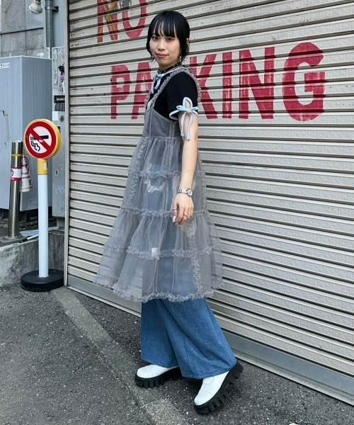 Candy Stripper（キャンディストリッパー）の「ROMANESQUE FRILL CAMISOLE ドレス（ワンピース・レディース・グレー/オフホワイト/ブラック・2）」の22枚目の写真