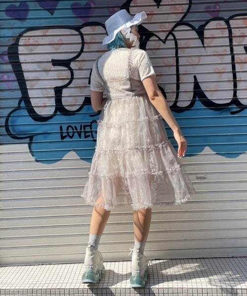 Candy Stripper（キャンディストリッパー）の「ROMANESQUE FRILL CAMISOLE ドレス（ワンピース・レディース・グレー/オフホワイト/ブラック・2）」の16枚目の写真