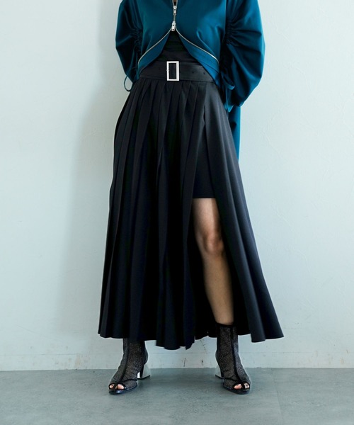 HARE（ハレ）の「アシメプリーツスリットスカート(HARE)（スカート・レディース・ブラック/グレー・FREE）」の11枚目の写真
