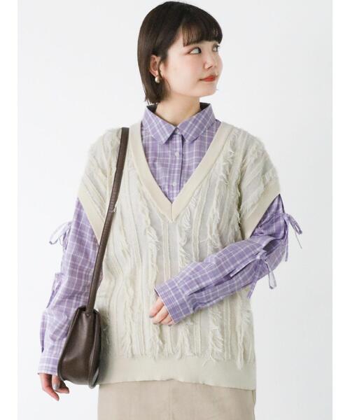 ehka sopo（エヘカソポ）の「Vネックビッグベスト（ベスト・レディース・ブラック/サックスブルー/オフホワイト・F）」の15枚目の写真