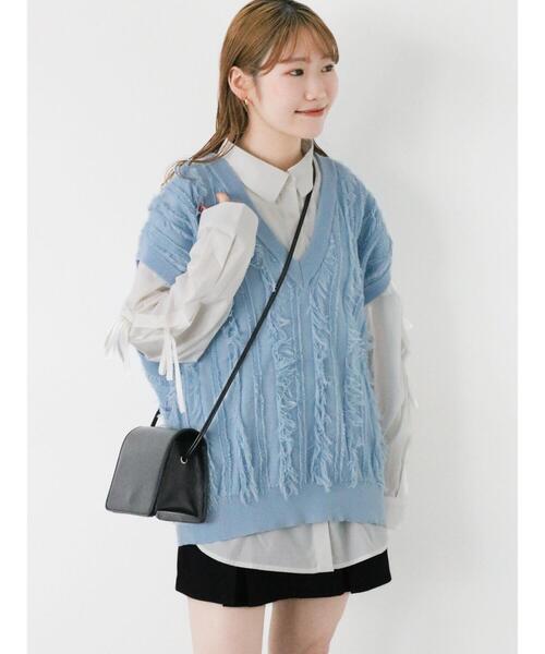 ehka sopo（エヘカソポ）の「Vネックビッグベスト（ベスト・レディース・ブラック/サックスブルー/オフホワイト・F）」の19枚目の写真