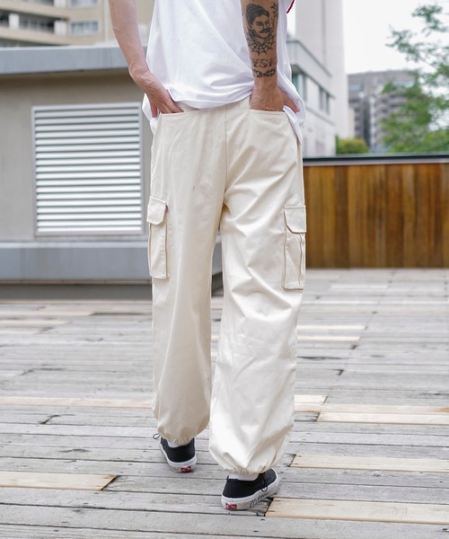roial（ロイアル）の「WOVEN/ROIAL(ロイアル）ワイドルーズストレートスタンダードカーゴパンツ（カーゴパンツ・メンズ・チャコールグレー/カーキ/オフホワイト・LARGE/MEDIUM/X-LARGE）」の6枚目の写真