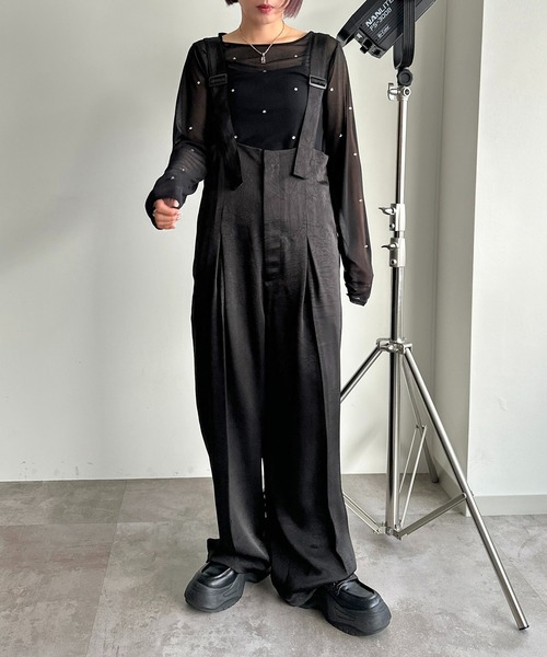 apres jour mignon(アプレジュールミニョン)の「ヴィンテージサテンサス付きパンツ【ZOZOTOWN限定アイテム】(サロペット/オーバーオール・レディース・ブラック系その他/グレー系その他/グリーン系その他・X-LARGE/SMALL/MEDIUM)」の5枚目の写真