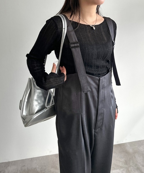 apres jour mignon(アプレジュールミニョン)の「ヴィンテージサテンサス付きパンツ【ZOZOTOWN限定アイテム】(サロペット/オーバーオール・レディース・ブラック系その他/グレー系その他/グリーン系その他・X-LARGE/SMALL/MEDIUM)」の8枚目の写真