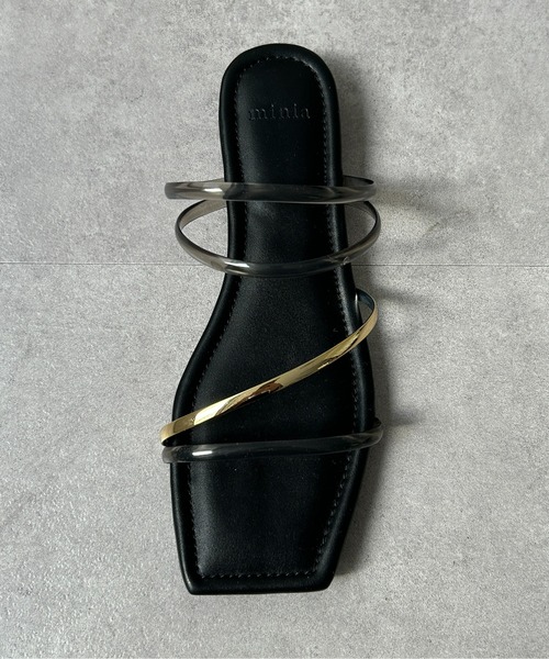 Thevon（ゼボン）の「GOLDラインフラットサンダル（サンダル・レディース・ゴールド/ブラック/クリア・S/M/L）」の8枚目の写真