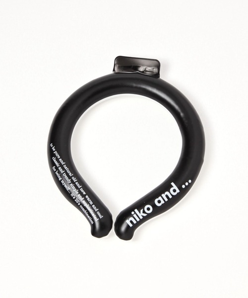 niko and...(ニコアンド)の「オリジナル ニコロゴ リングネッククーラーS(アウトドアグッズ・レディース・ブラック/ホワイト/ベージュ・0)」の3枚目の写真