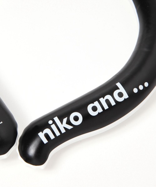 niko and...(ニコアンド)の「オリジナル ニコロゴ リングネッククーラーS(アウトドアグッズ・レディース・ブラック/ホワイト/ベージュ・0)」の7枚目の写真