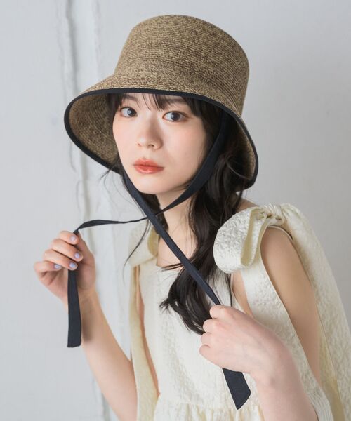 casita(RETRO GIRL)（カシータ）の「リボン付きペーパーHAT（ハット・レディース・オフホワイト/ライトブラウン・ONE SIZE）」の2枚目の写真