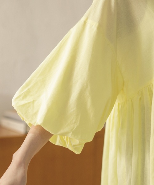 OPAQUE.CLIP（オペークドットクリップ）の「◆前後2way バルーン袖チュニック（チュニック・レディース・ホワイト/グリーン/ライトイエロー系/ブラック/レッド系1・38/40）」の14枚目の写真