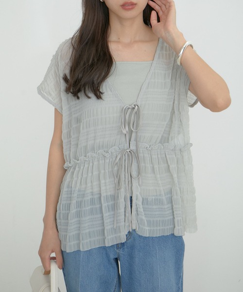 VIS（ビス）の「シャーリングカーデ×キャミアンサンブル（Tシャツ/カットソー・レディース・ダークブラウン/キナリ/グレー・FREE）」の2枚目の写真