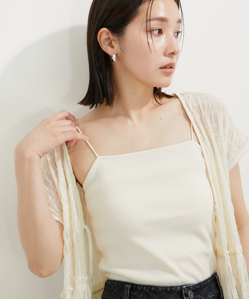 VIS（ビス）の「シャーリングカーデ×キャミアンサンブル（Tシャツ/カットソー・レディース・ダークブラウン/キナリ/グレー・FREE）」の8枚目の写真