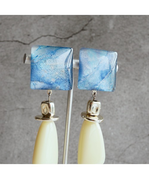 tone(トーン)の「【joesstyle】*Glass Earrings*インクアート×ビーズのイヤリング(MA)(イヤリング・レディース・マルチ・FREE)」の2枚目の写真