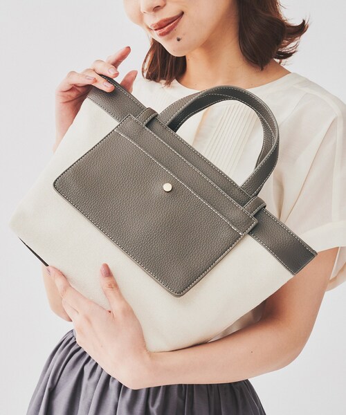UNTITLED（アンタイトル）の「【２WAY】キャンバスコンビ ポケットトート（トートバッグ・レディース・ブロンズ/グレー系4/ベージュ系その他7/ブルー系9・99）」の18枚目の写真