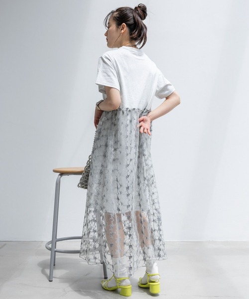 RAGEBLUE(レイジブルー)の「レースドッキング半袖ワンピース(ワンピース・レディース・ホワイト/ダークグレー・FREE)」の4枚目の写真