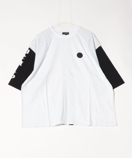 RE730（アールイーセブンサーティー）の「RE730 ブラック×ホワイトのクールなフェイクレイヤード半袖Tシャツ（Tシャツ/カットソー・メンズ・ブラック×ホワイト/ブラック/オフホワイト・LARGE/MEDIUM/X-LARGE）」の6枚目の写真