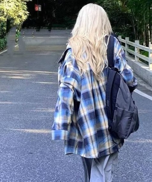 B.I.D.(ビーアイディー)の「《ブルーオンブレチェックシャツ(MA)(シャツ/ブラウス・レディース・ブルー・FREE)」の4枚目の写真