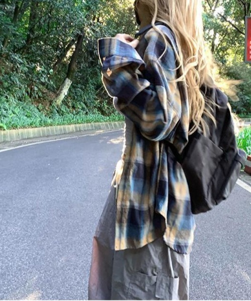 B.I.D.(ビーアイディー)の「《ブルーオンブレチェックシャツ(MA)(シャツ/ブラウス・レディース・ブルー・FREE)」の5枚目の写真