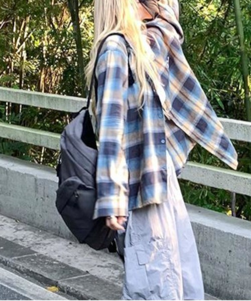 B.I.D.(ビーアイディー)の「《ブルーオンブレチェックシャツ(MA)(シャツ/ブラウス・レディース・ブルー・FREE)」の11枚目の写真