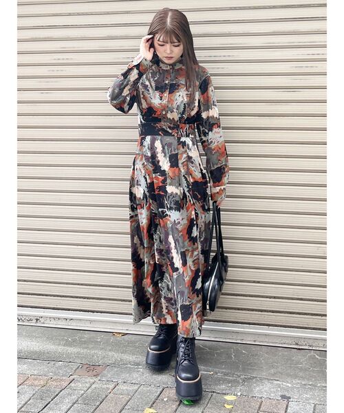 MURUA(ムルーア)の「マキシパターンワンピース(ワンピース・レディース・ブラウン/カーキ・FREE)」の16枚目の写真