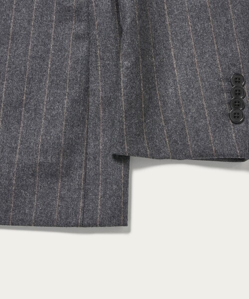 UNITED ARROWSペンシル ストライプ ６ボタン スーツ S―MODEL UNITED ARROWS（ユナイテッドアローズ）の「ペンシルストライプ