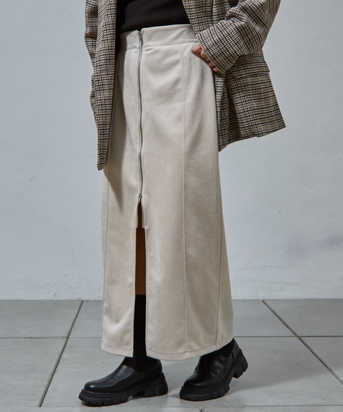 COLONY 2139（コロニートゥーワンスリーナイン）の「-3㎏見え！スエードポンチWジップタイトスカート（スカート・レディース・グレー/ブラック/アイボリー・FREE）」の2枚目の写真