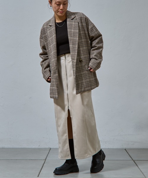 COLONY 2139（コロニートゥーワンスリーナイン）の「-3㎏見え！スエードポンチWジップタイトスカート（スカート・レディース・グレー/ブラック/アイボリー・FREE）」の8枚目の写真