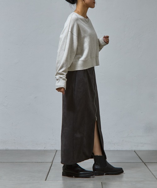COLONY 2139（コロニートゥーワンスリーナイン）の「-3㎏見え！スエードポンチWジップタイトスカート（スカート・レディース・グレー/ブラック/アイボリー・FREE）」の17枚目の写真