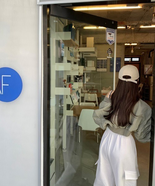 【セール】クロップドギャザースリーブMA1(スタジャン)|Ritomo De Ricco(リトモ・デ・リコ) 【セール】クロップドギャザースリーブMA1(スタジャン)|Ritomo De Ricco(リトモ・デ・リコ)