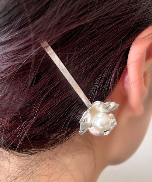 パールメタルフラワーヘアピン