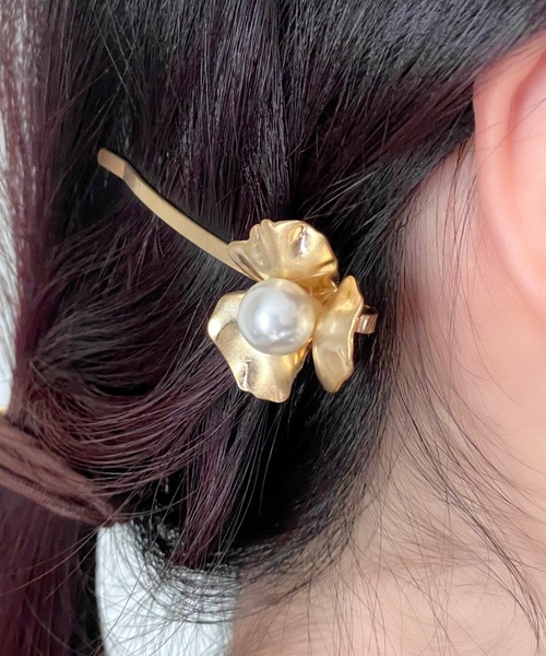 パールメタルフラワーヘアピン